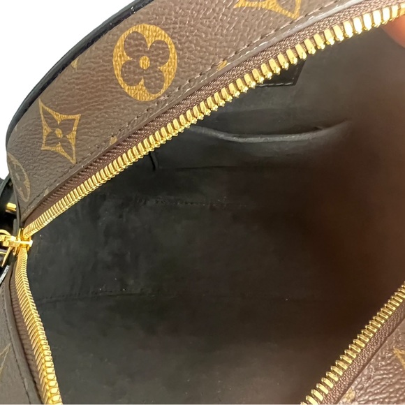 LOUIS VUITTON x LEAGUE OF LEGENDS LIMITED EDITION CHAPEAU BAG MM - Picture 8 of 15